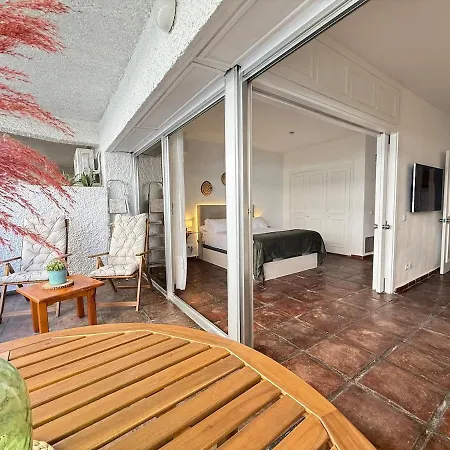 Bliss Apartment, Terrace, Pool & Apartment *